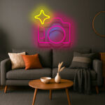 چراغ دیواری مدل نئونی  دوربین عکاسی